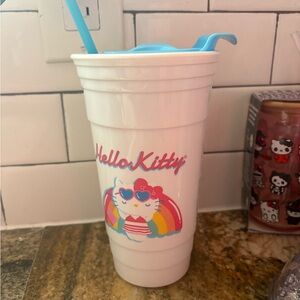 Hello kitty cup 🩷
